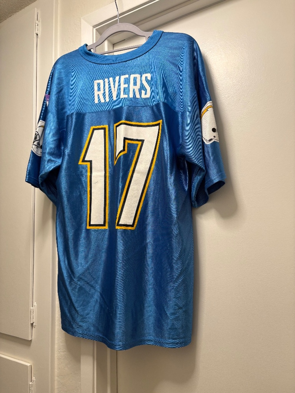 NFL Phillip Rivers Chargers #17 jersey - size medium
